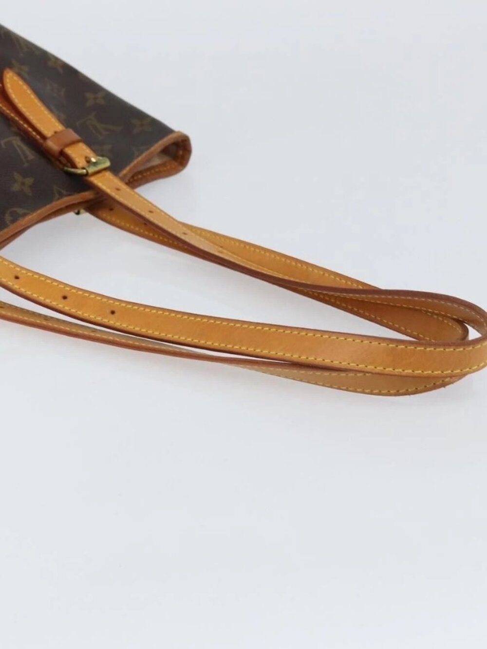 LOUIS VUITTON Monogram Bucket GM Shoulder Bag M42236 LV Auth 157917 - Picture 8 of 16